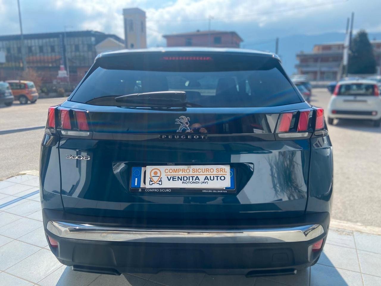 Peugeot 3008 HDi 130CV EAT8 Allure 2023 KM 30.000