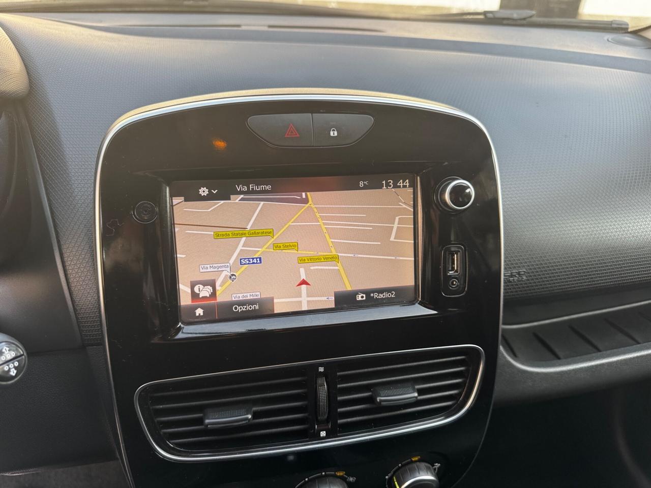 Renault Clio TCe 90 CV GPL 5 porte neopatentati