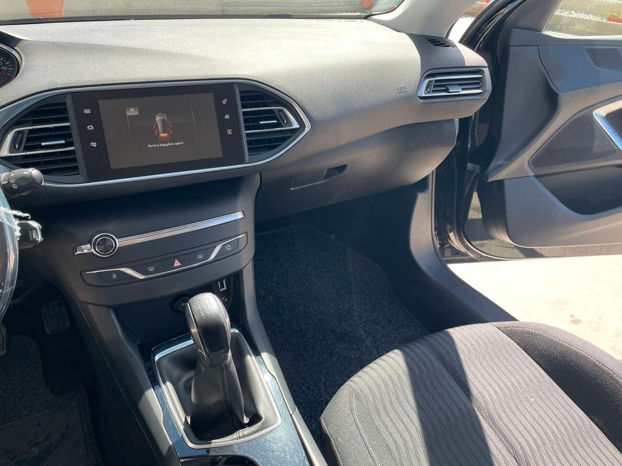 Peugeot 308 1.6 HDi 92 CV Business