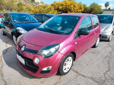 Renault Twingo 1.2 benzina solo 70.000 km neopatentati
