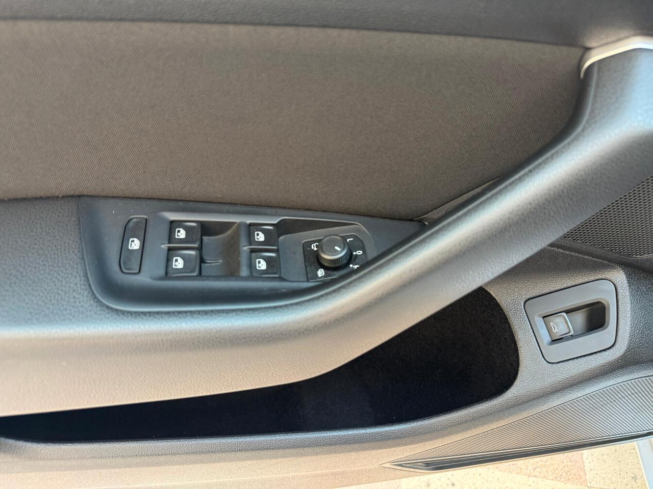 Volkswagen Passat 2.0 150cv TDI Business
