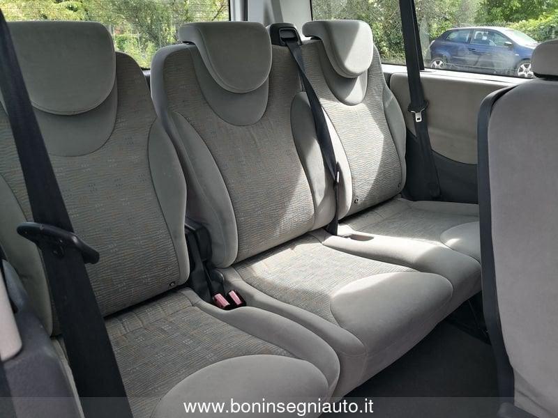 FIAT Scudo 2.0 MJT PL Panorama Family 8 posti