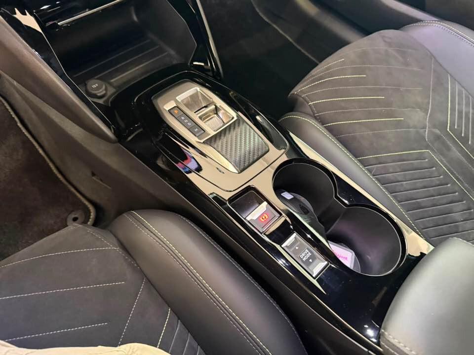 Peugeot 208 Hybrid 145 e-DCS6 GT