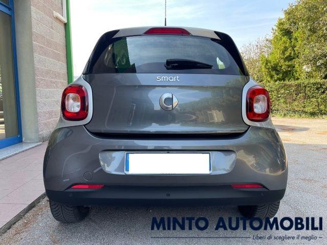 SMART ForFour 1.0 71CV PASSION ADATTA NEOPATENTATI SENS. PARCH.