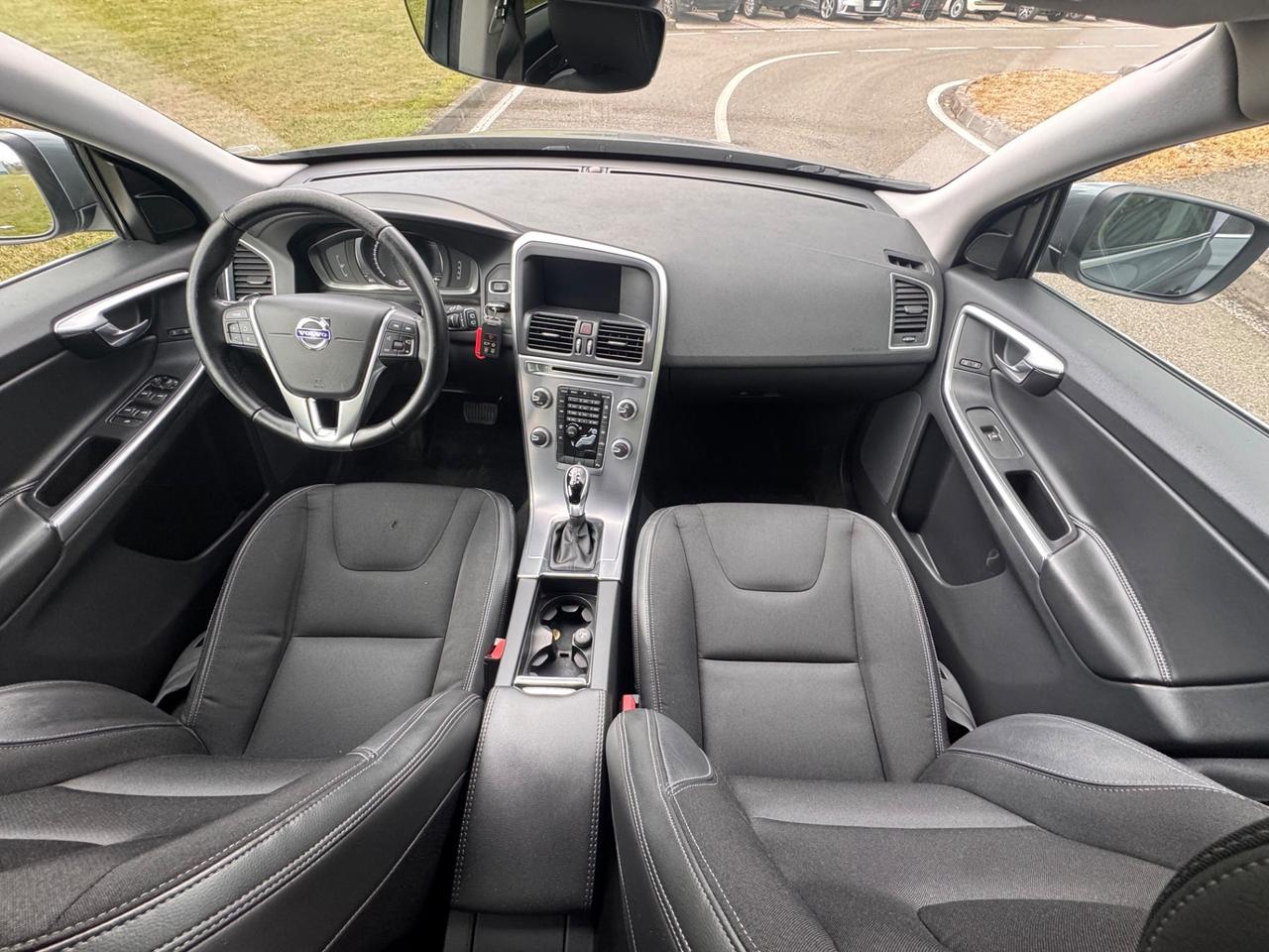 Volvo XC 60 XC60 D4 AWD Geartronic Kinetic