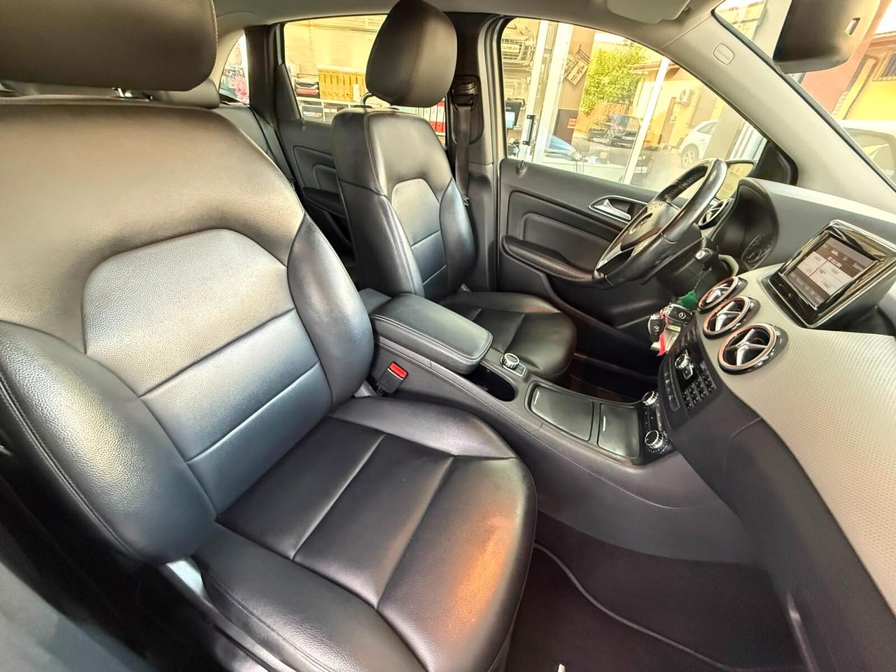 Mercedes-benz B 200 CDI BlueEFFICIENCY Premium