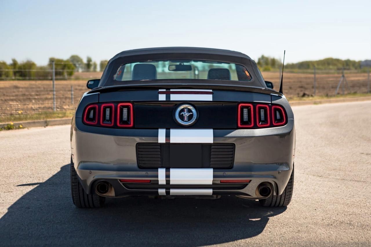 FORD MUSTANG 3.7 V6 cabrio