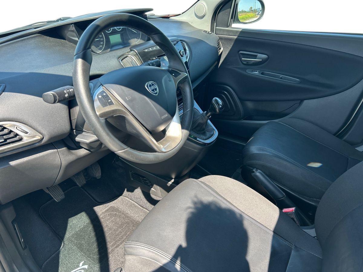 LANCIA Ypsilon III 2011 - Ypsilon 1.3 mjt Platinum s&s 95cv E5+