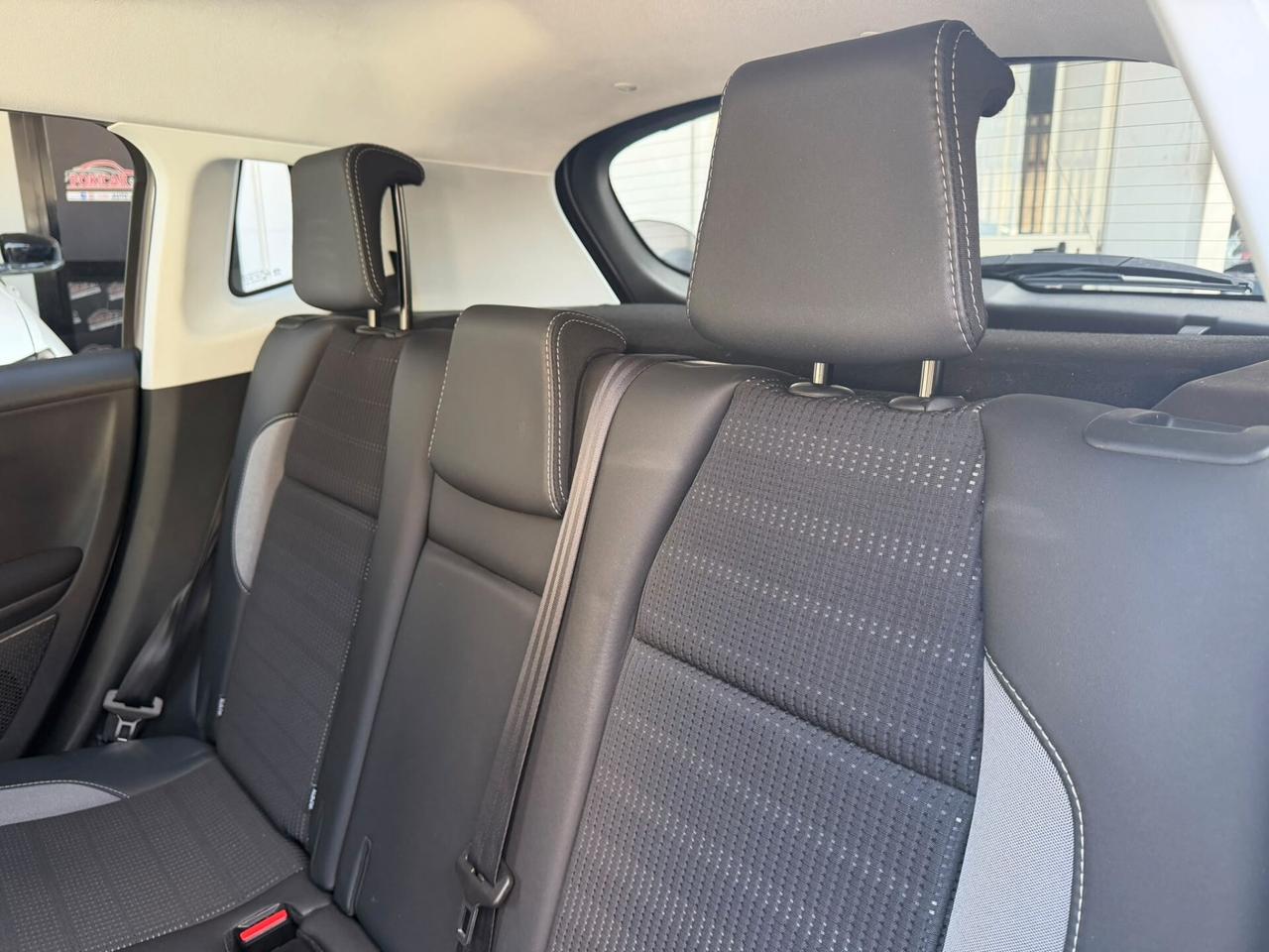 PEUGEOT 2008 1.6 BLUEHDI 100CV ALLURE 2017