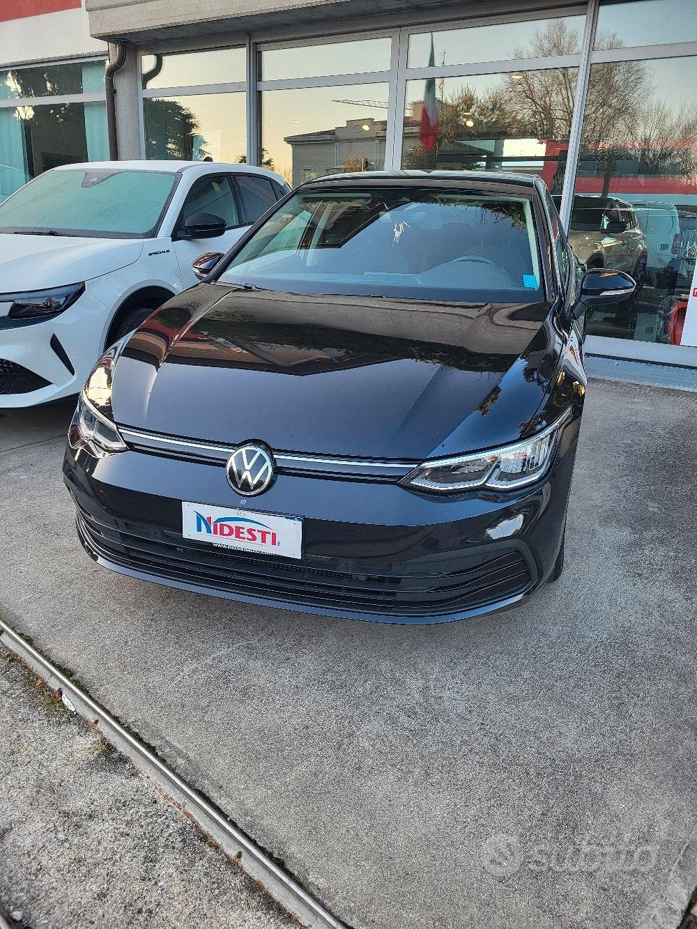 VOLKSWAGEN GOLF 8 2.0 TDI DSG 150cv style