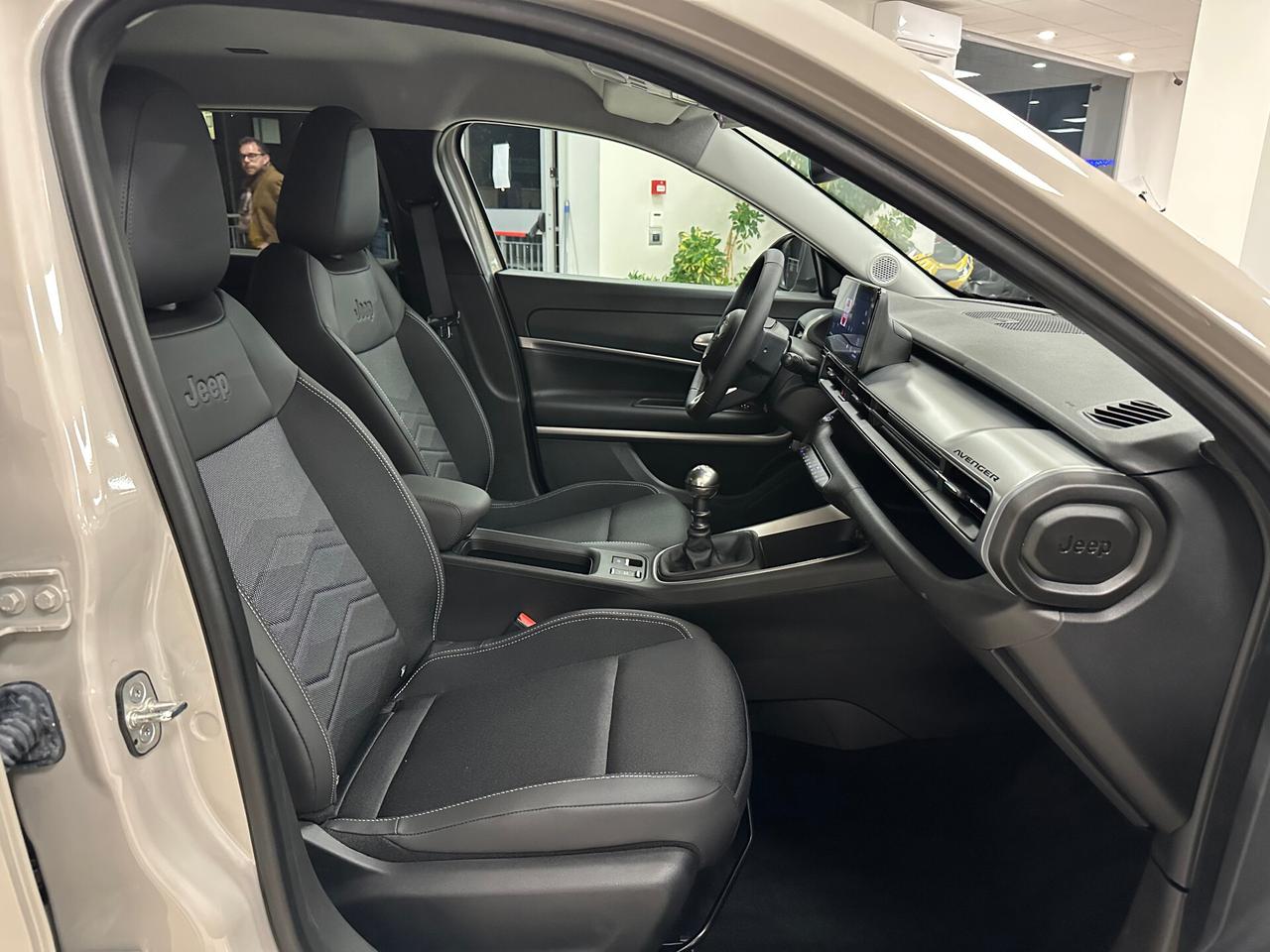 Jeep Avenger 1.2 Turbo 100 CV Summit km0 - 2025