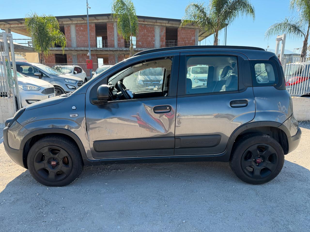 FIAT PANDA CROSS 2019 1.2 BENZINA 69 CV *SINISTRATA