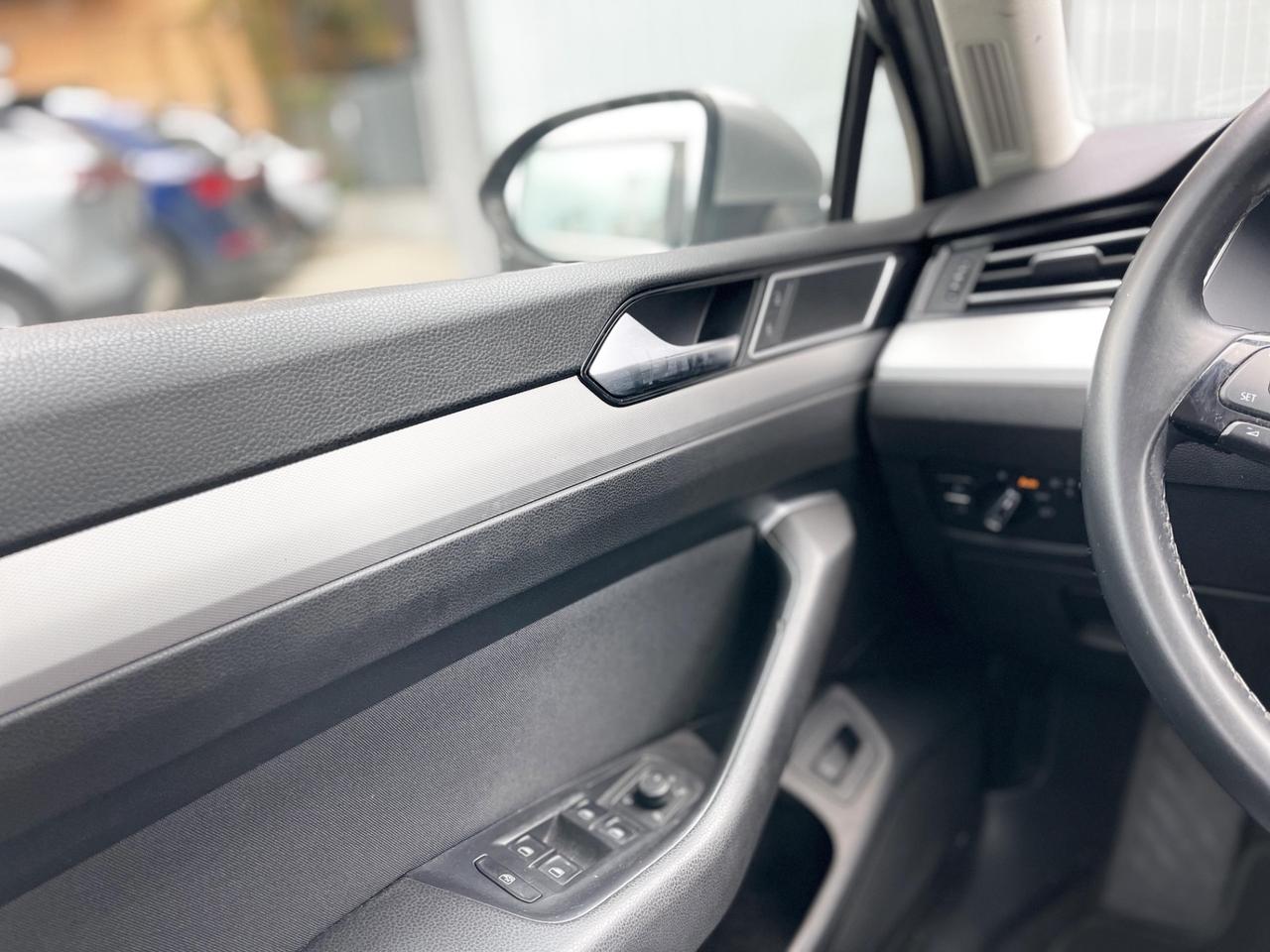Volkswagen Passat 1.6 Diesel 120CV E6 - 2015