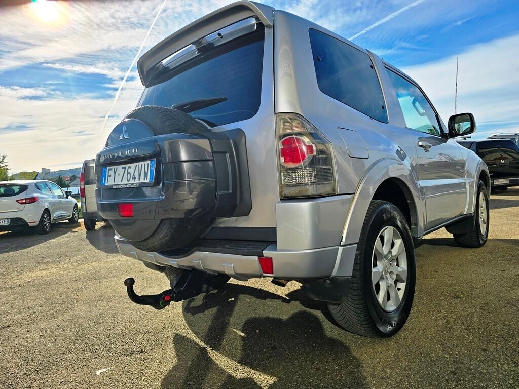 Mitsubishi Pajero 3.2 DI-D 190CV INSTYLE