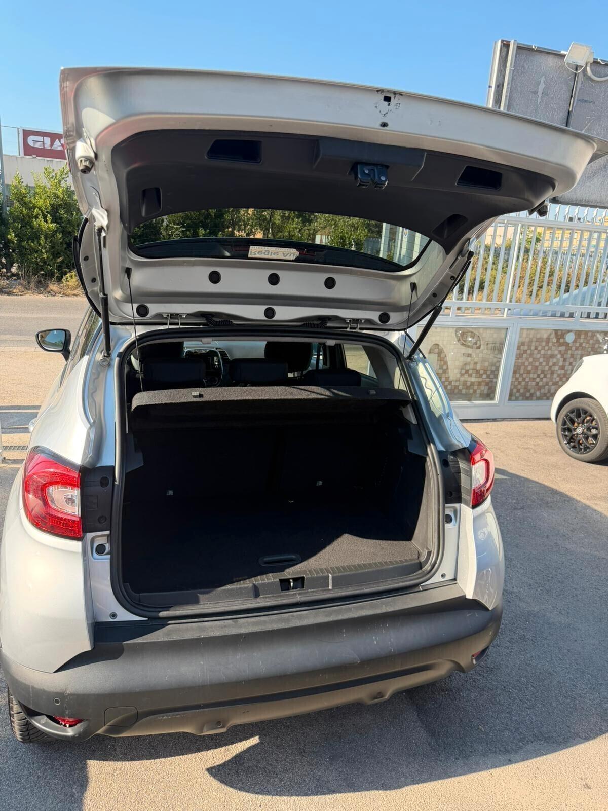 Renault Captur 1.5 dCi 890 CV AUTOMATICA