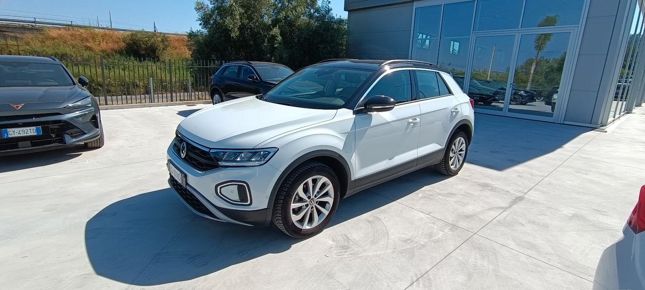 Volkswagen T-Roc 1.0 TSI EDITION PLUS