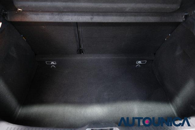 RENAULT Clio DCI 8V 90 CV 5 PORTE LIFE NEOPATENTATI