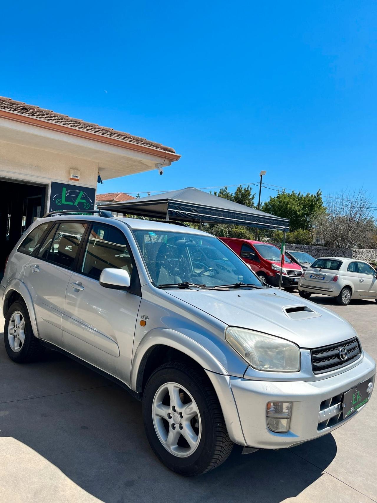 Toyota RAV 4 RAV4 2.0 Tdi D-4D cat 5 porte Sol