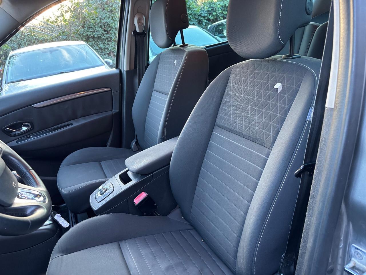 Renault Scenic Scénic 1.5 dCi 110CV 7 posti Limited