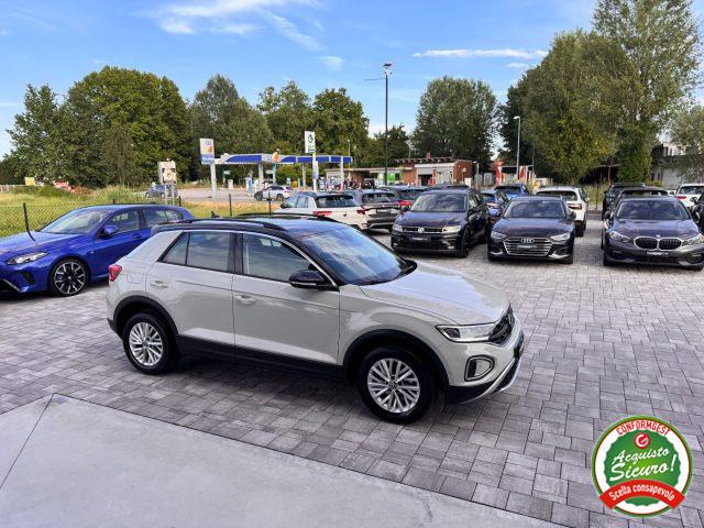 VOLKSWAGEN T-Roc 1.0 TSI RESTYLING ANCHE PER NEOPATENTATI