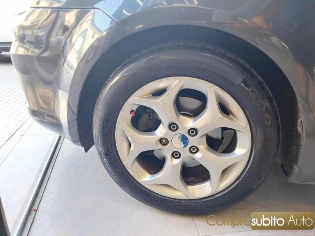 FORD C-Max + 1.6 TDCi 90 CV