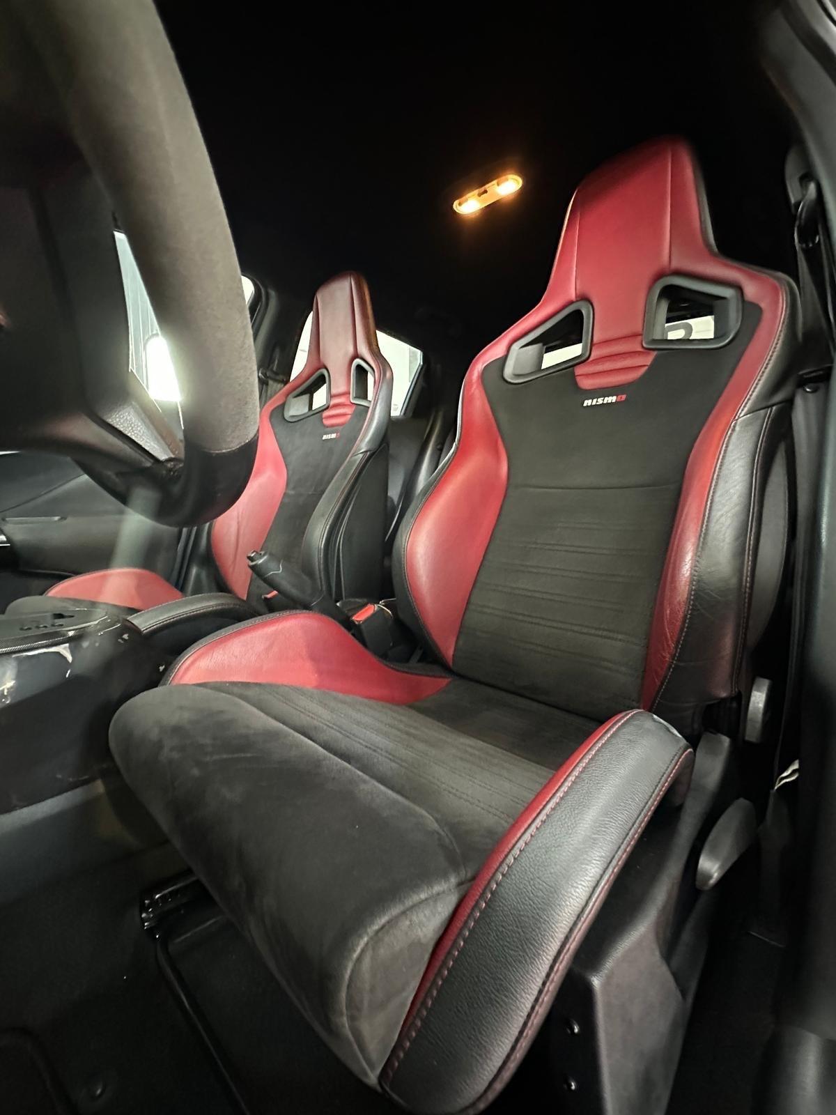 Nissan Juke 1.6 DIG-T 214 Xtronic 4WD Nismo RS