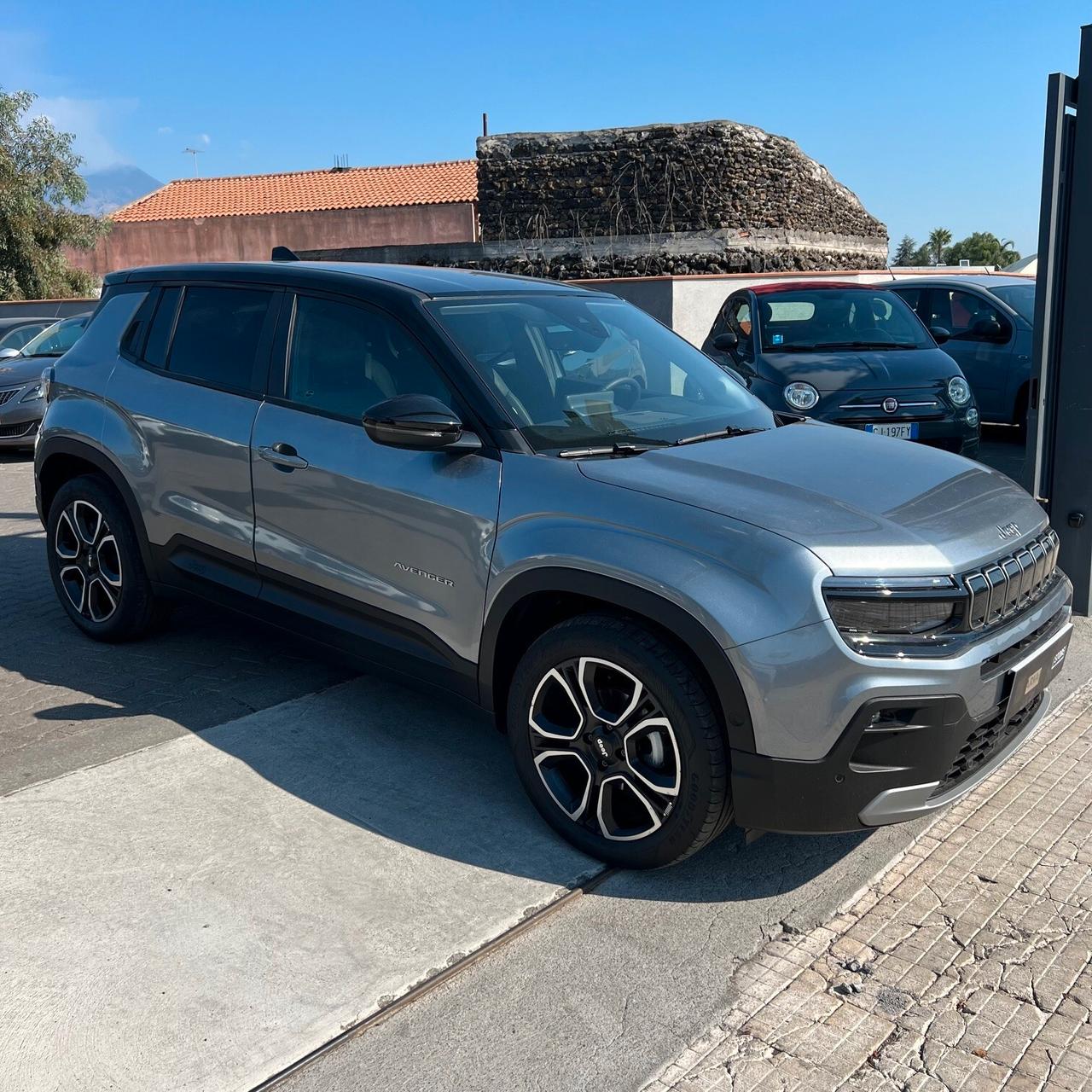 Jeep Avenger 1.2 Turbo 100 CV Summit