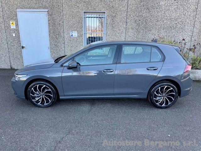 VOLKSWAGEN Golf 1.0 eTSI EVO DSG Life CERCHI 17"RADAR"IVA ESPOSTA"