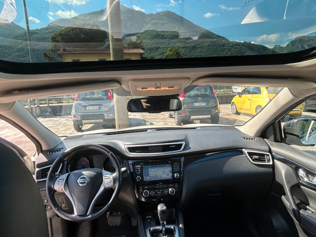 Nissan Qashqai 1.6 dci Tekna 2wd 130cv xtronic