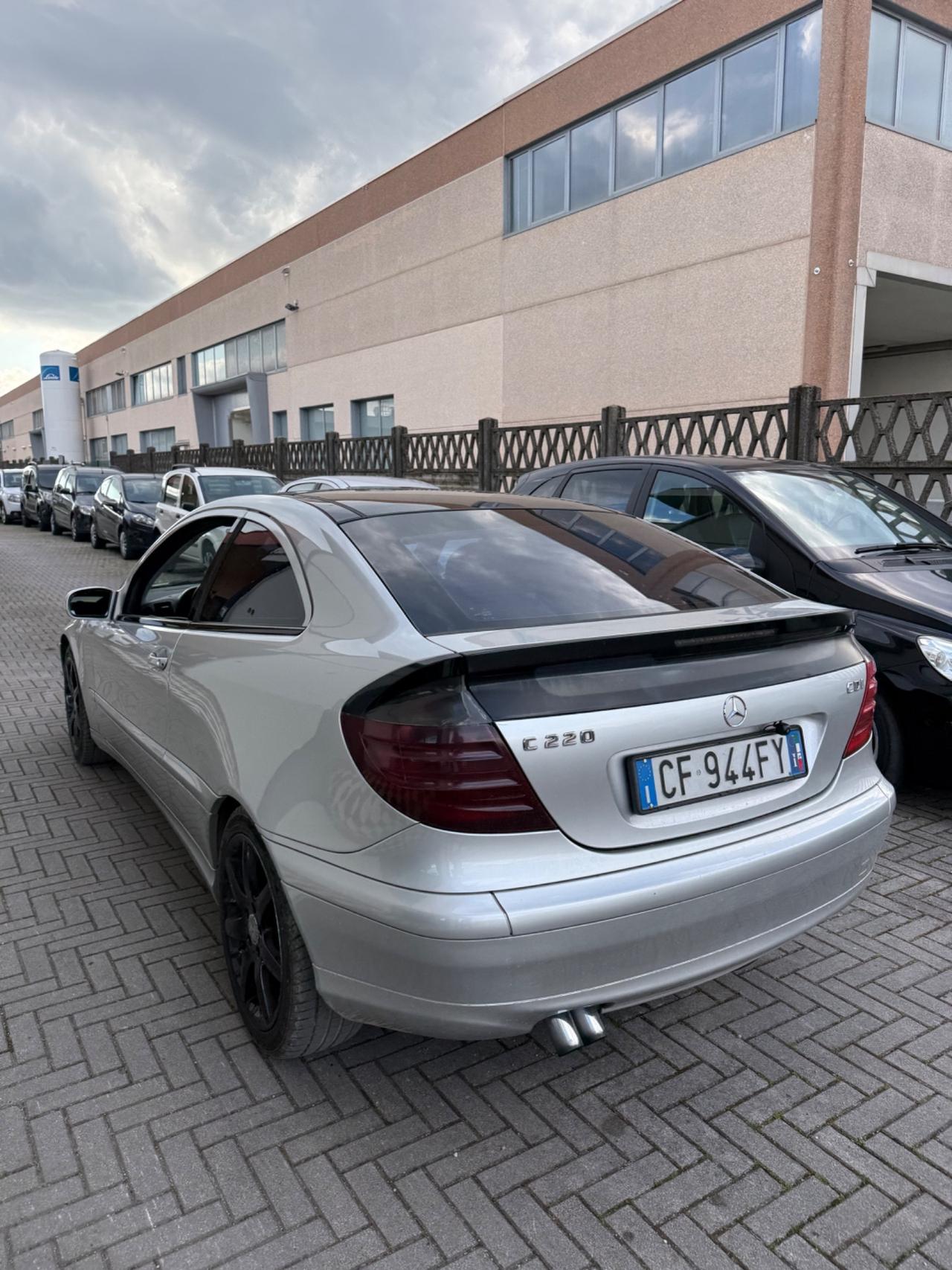 Mercedes-benz C 220 CDI cat Sportcoupé Avantgarde