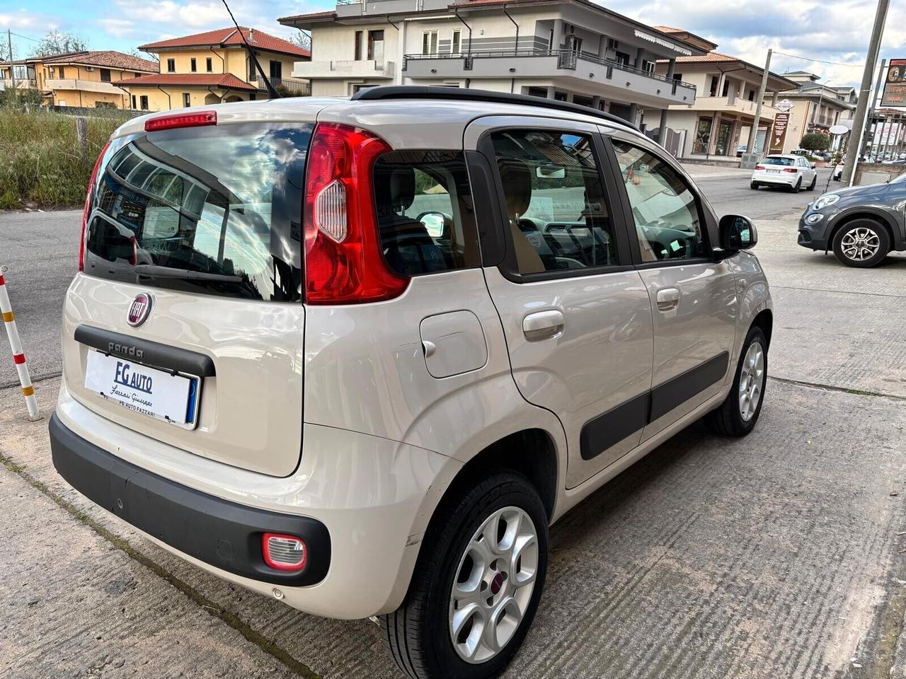 Fiat Panda 0.9 TwinAir Turbo Natural Power Lounge
