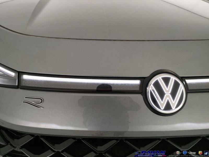 Volkswagen T-Roc 1.5 eTSI ACT 150 CV DSG R-Line (Parking Pack)