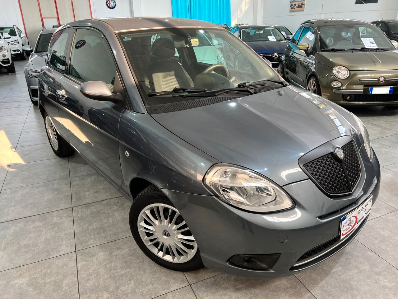 Lancia Ypsilon 1.2 Platino 2009 60 cv