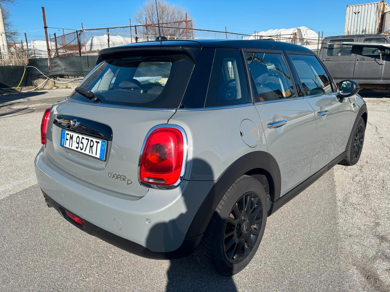 Mini Mini 1.5 One D Hype 5 porte OK NEOPATENTATI