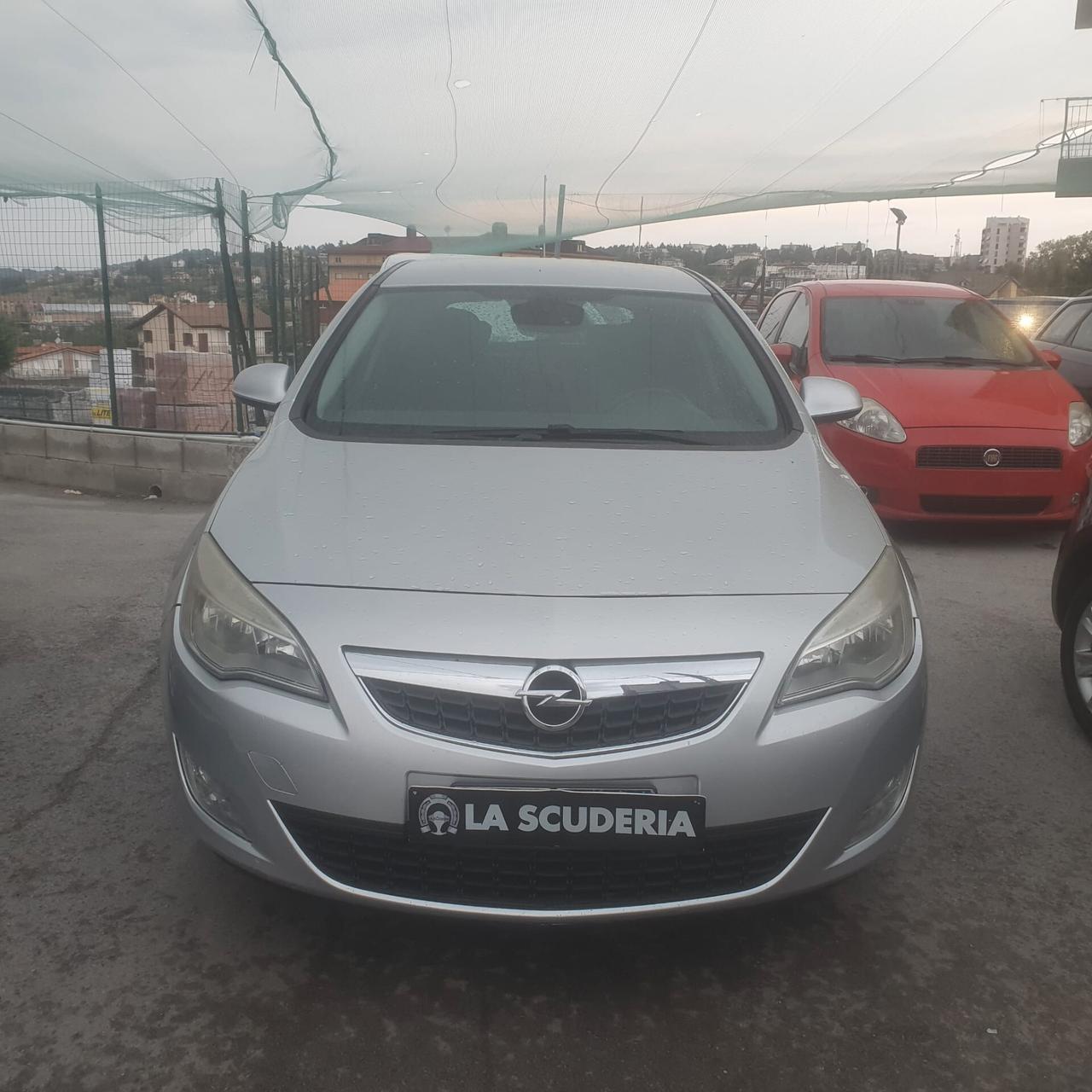 Opel Astra 1.7 CDTI 110CV 5 porte Cosmo