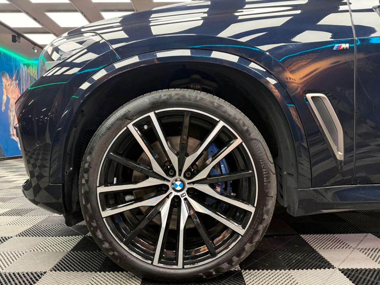 Bmw X5 M50 M50d (325)