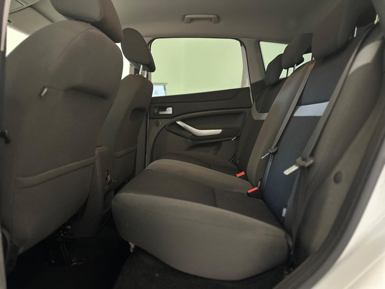 Ford Kuga 2.0 TDCi 163 CV 4WD Titanium DPF