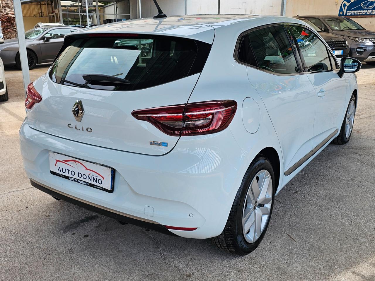 Renault Clio Hybrid E-Tech 5 porte Zen