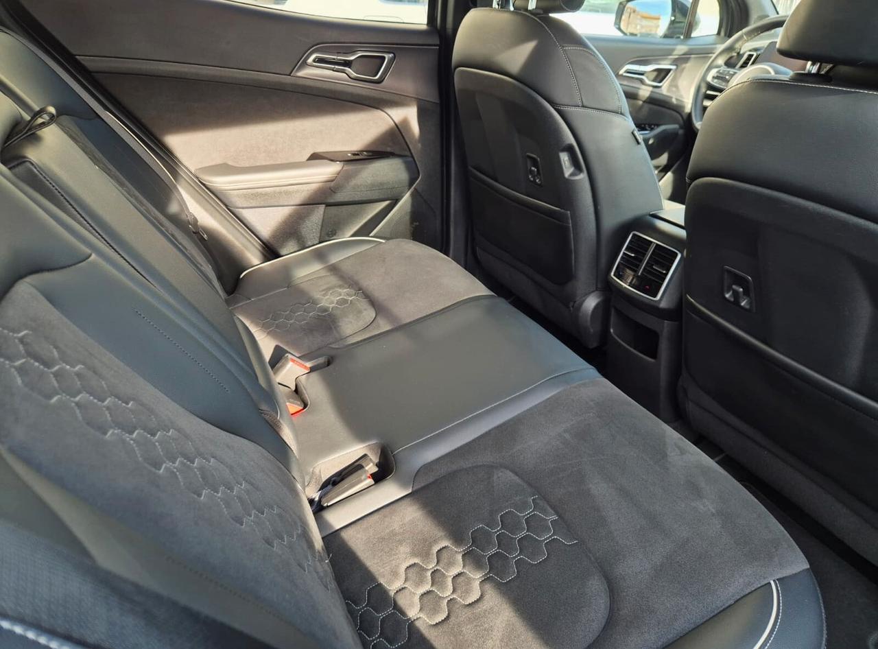 Kia Sportage 1.6 TGDi HEV AT GT-line