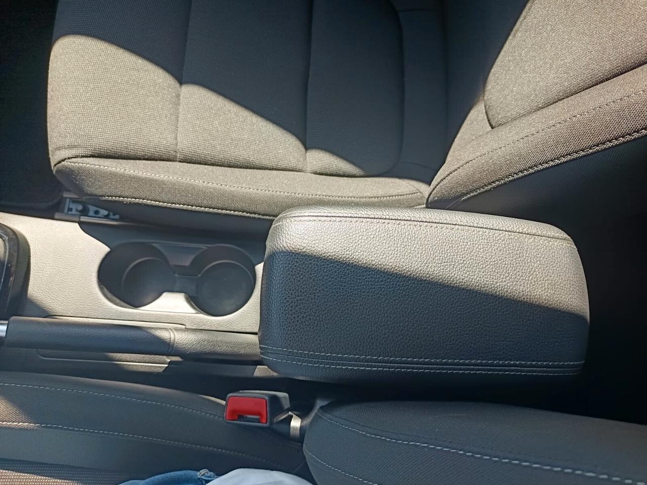 Kia Rio 2017 - 1.0 T-GDi 12V OK NEOP. LB AUTOMOBILI