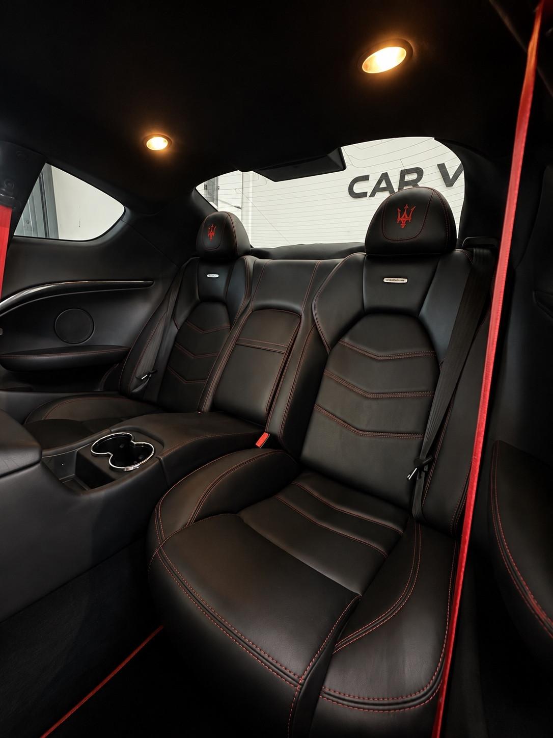 Maserati GranTurismo 4.7 V8 MC Sport