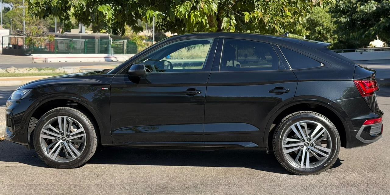 Audi Q5 Sportback 40 2.0 Tdi 204CV SLINE quattro