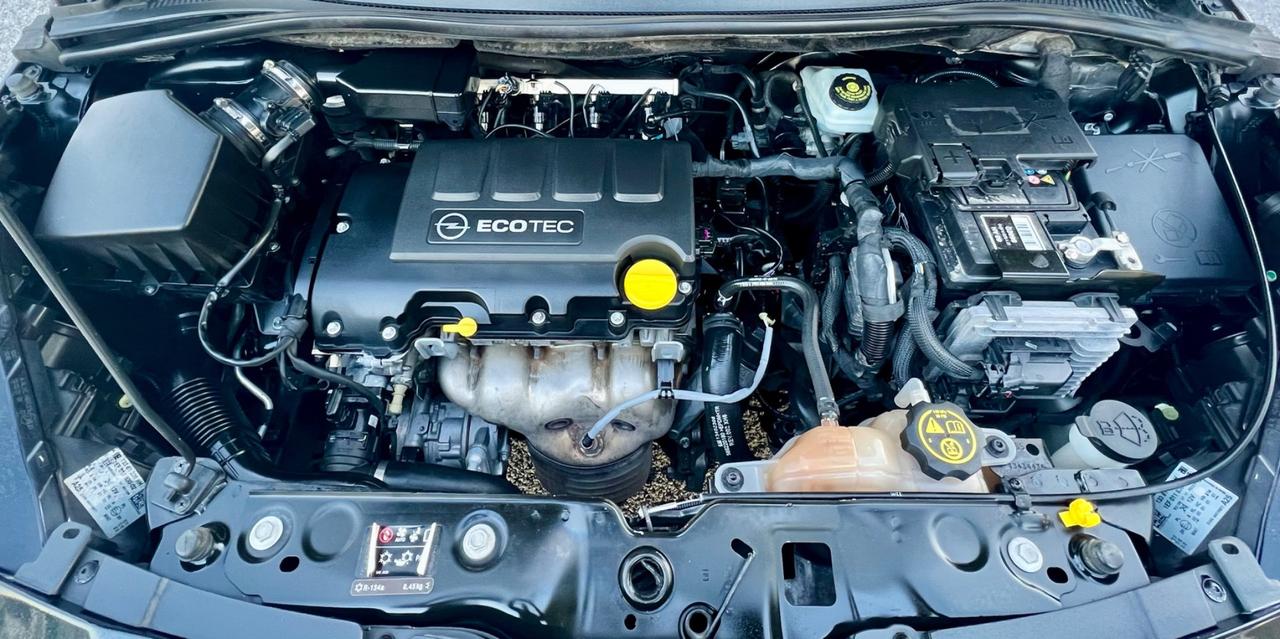 Opel Corsa GPL 5 porte Acc.Permute