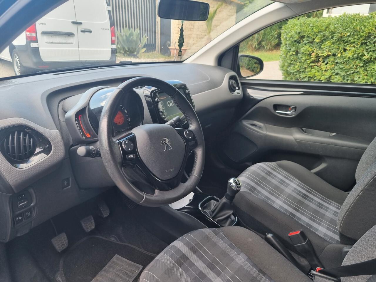 Peugeot 108 VTi 72 S&S 5 porte Allure TOP Cabrio