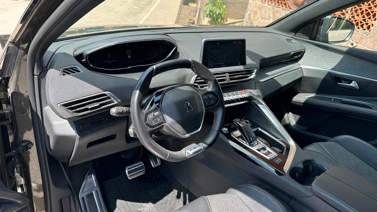 Peugeot 3008 BlueHDi 130 S&S GT Line leggermente incidentata