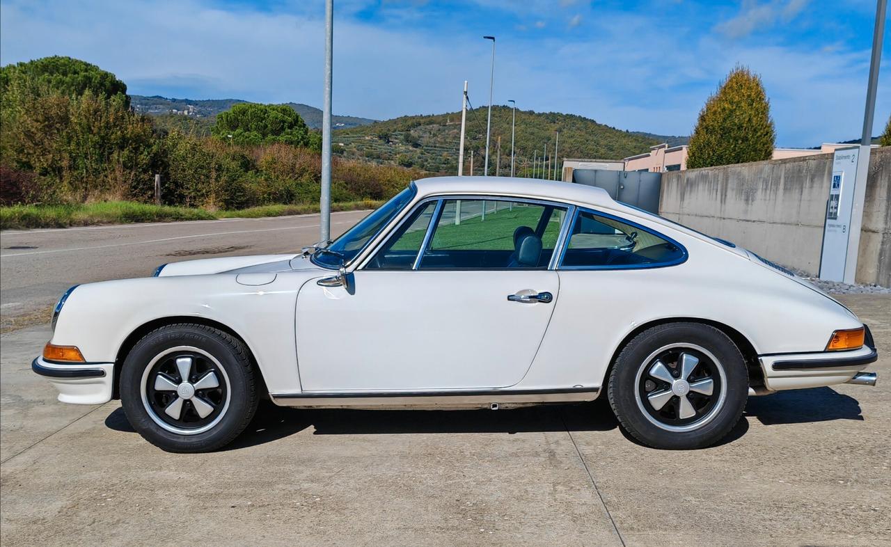 Porsche 911 2.2 S (PERMUTE)