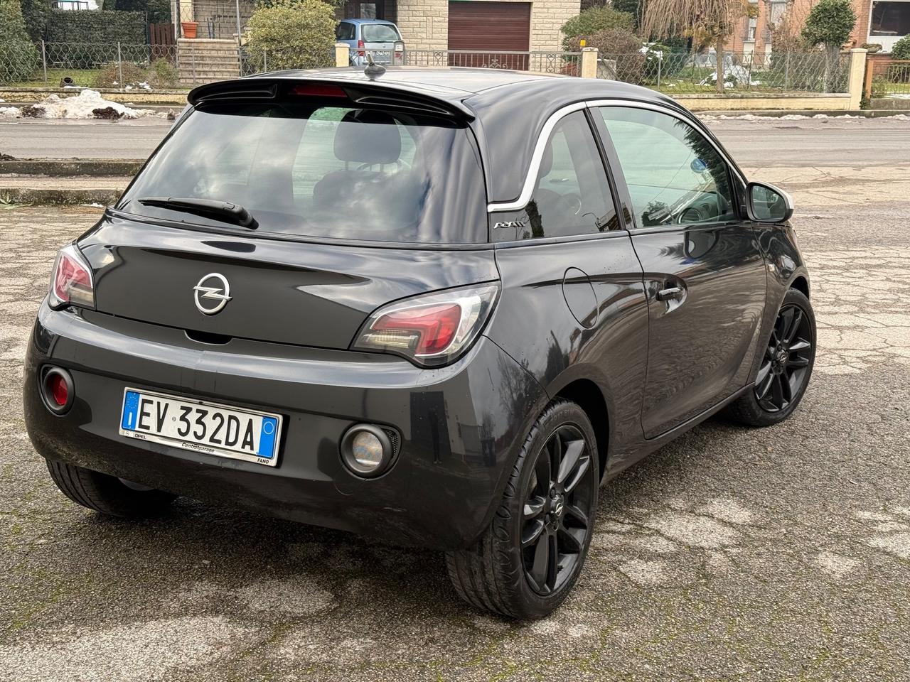 Opel Adam 1.4 87 CV GPL Tech White/Black Link