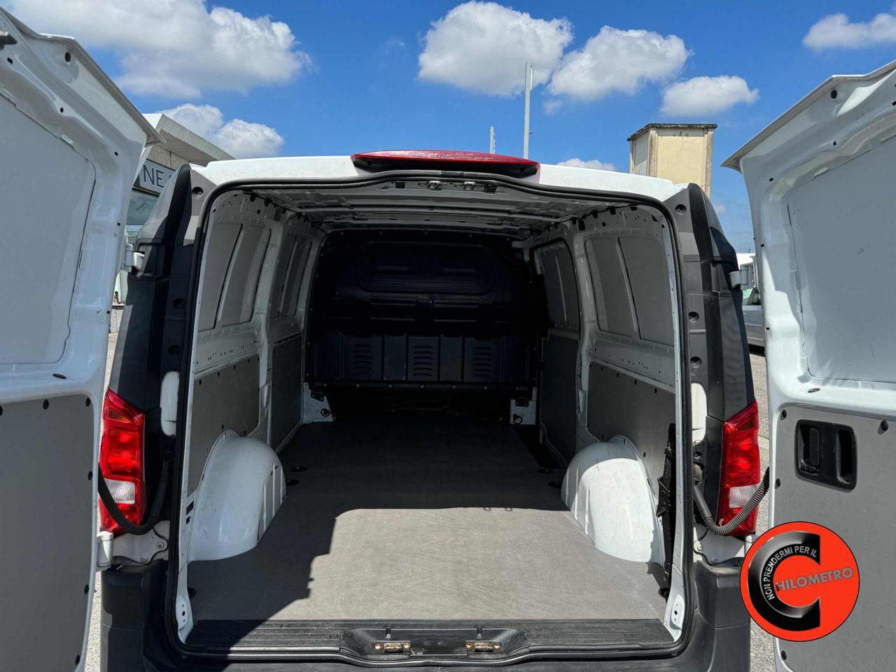Mercedes-Benz Vito 2.2 114 CDI PL FURGONE EXTRA-LONG-RUOTE RAGGIO 17!