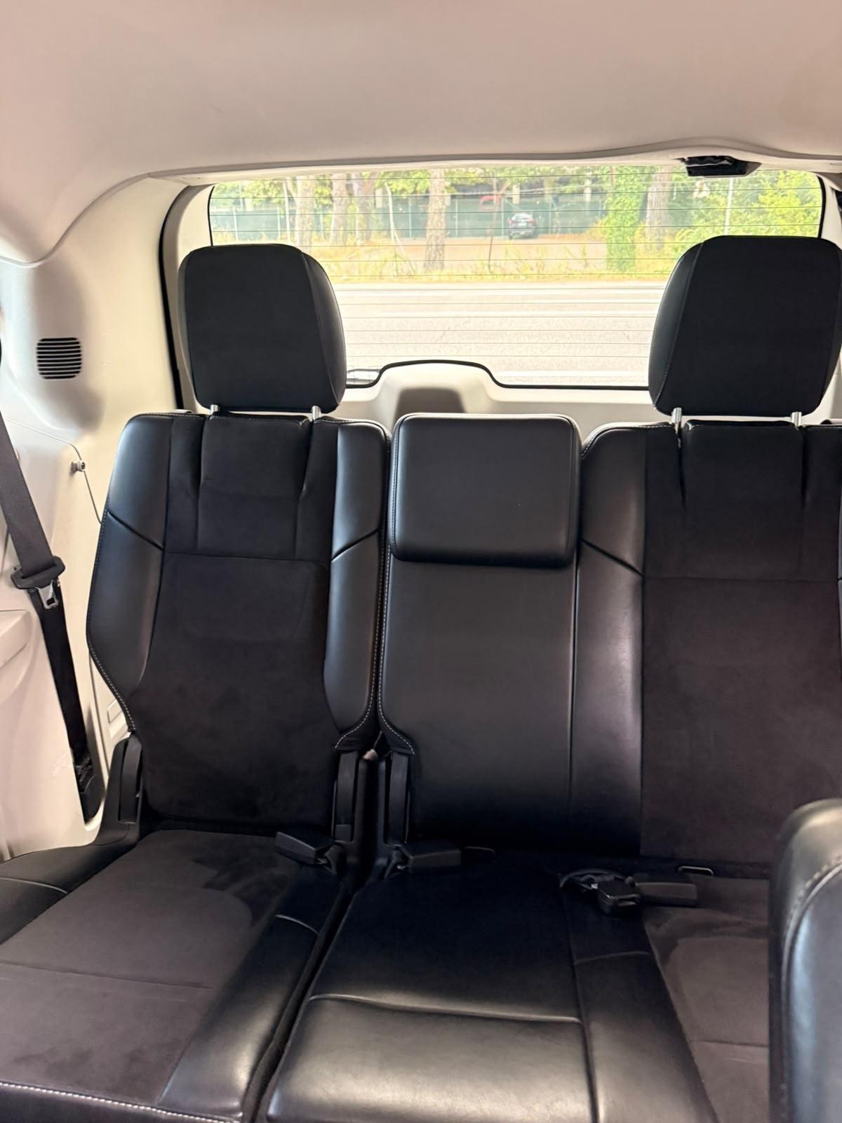 Lancia Voyager 2.8 Turbodiesel Platinum 177 CV gancio traino