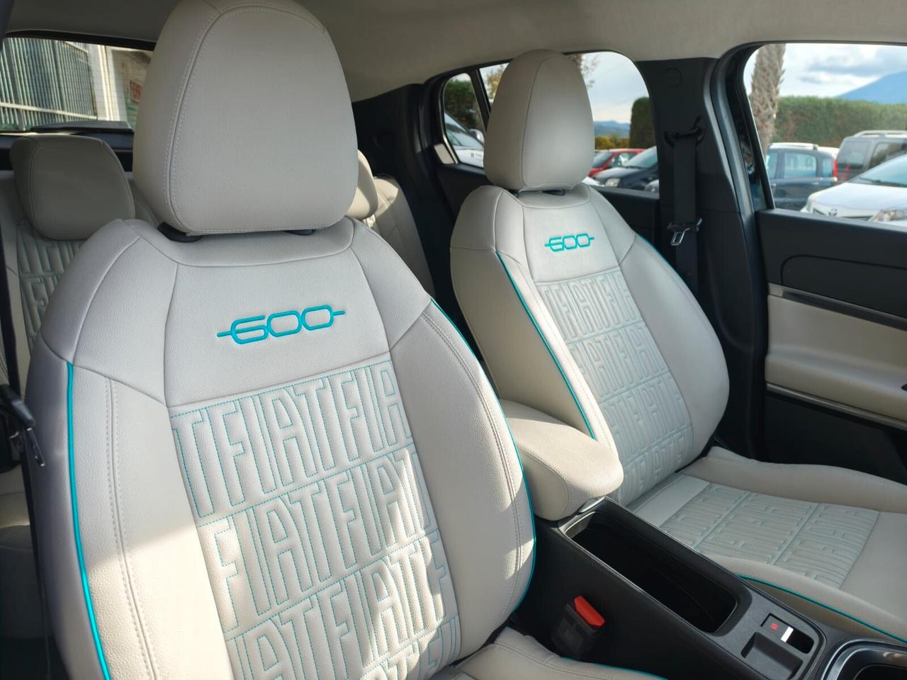 Fiat 600 Hybrid 100CV DCT LA PRIMA